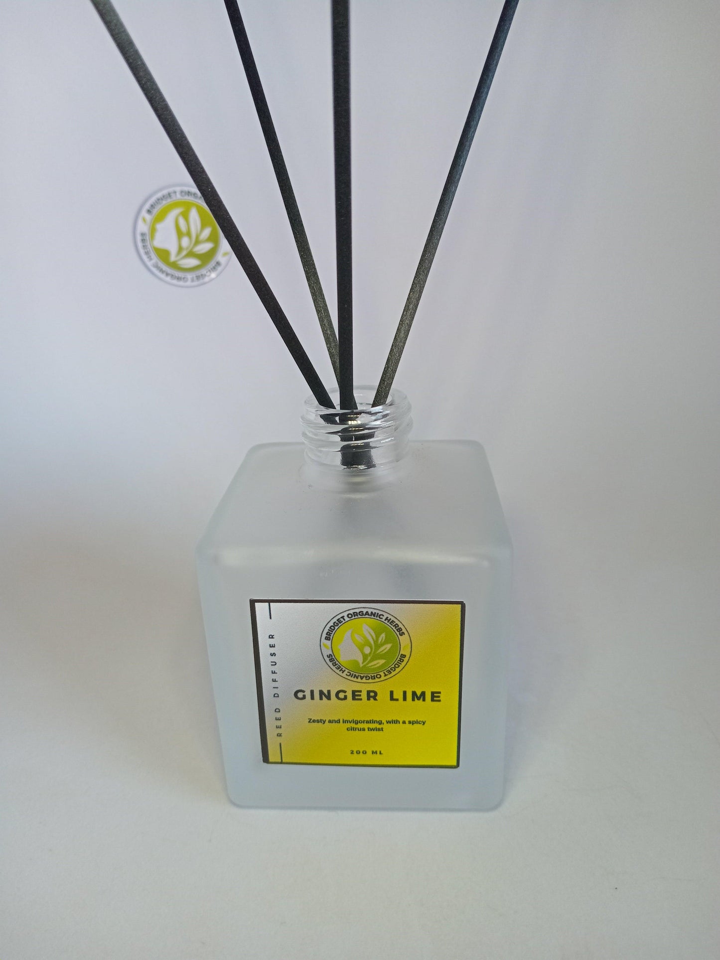 Reed Diffusers 200 ml - Organic & Long Lasting