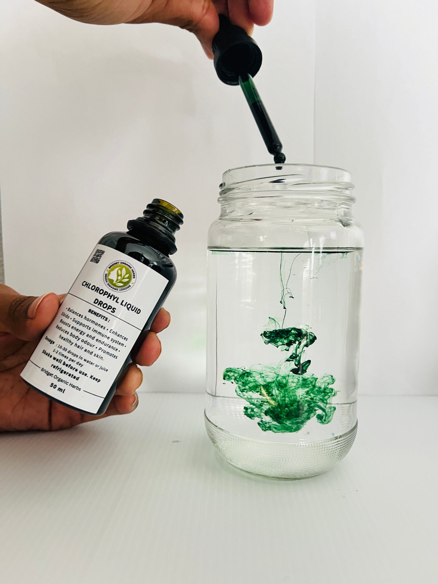 Chlorophyll Liquid Drops